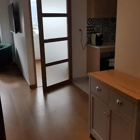 Geneva Step, Grand Appartement Cosy au pied du tram 17 pour le centre de Genève Ambilly