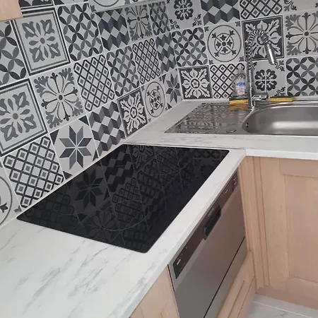 Appartement Geneva Step, Grand Appartement Cosy au pied du tram 17 pour le centre de Genève